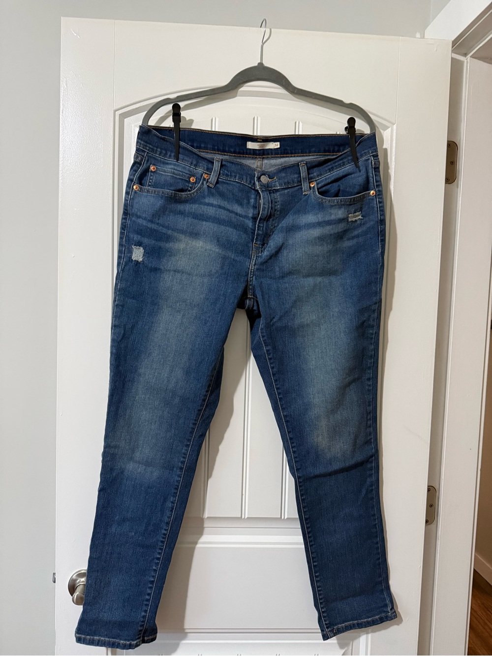 Levi’s Boyfriend Copain Size 32 gently worn